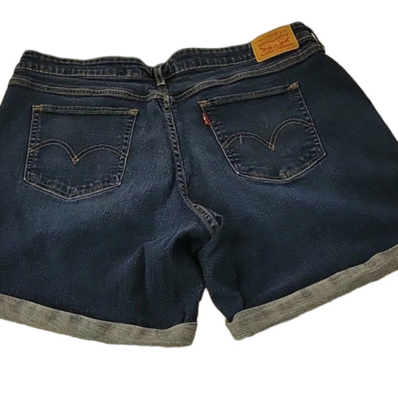 Levi Strauss Jean Shorts - Picture 2 of 9
